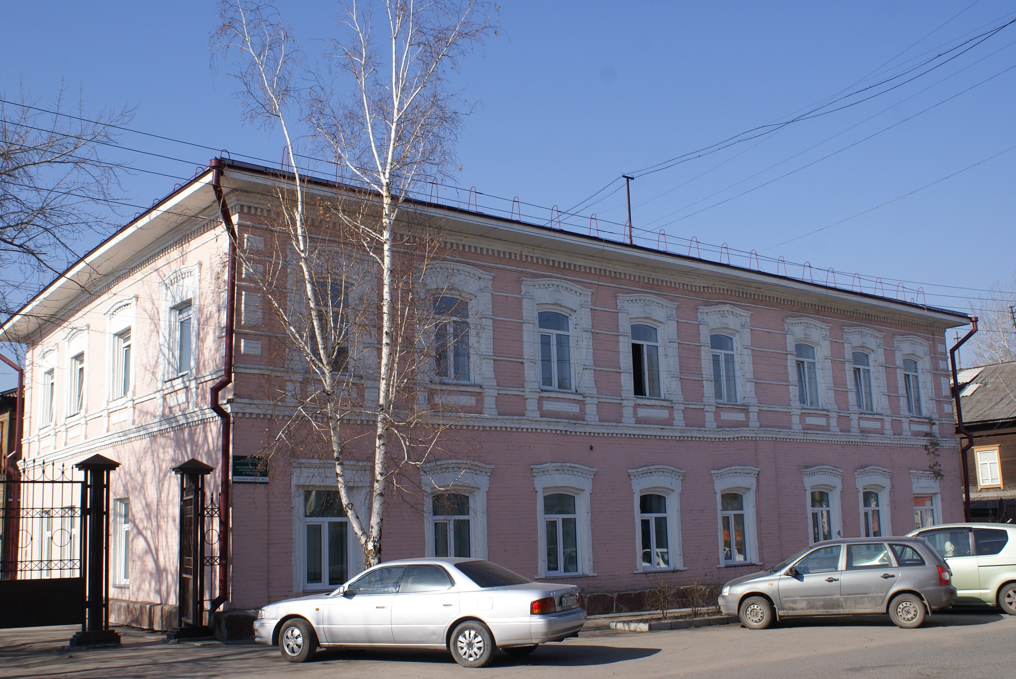 Памятник архитектуры регионального значения дом блинчевского. Каинская 13 новосибирск. Улица каинская новосибирск. Дом купца чукина самарская область. Архитектура буя.