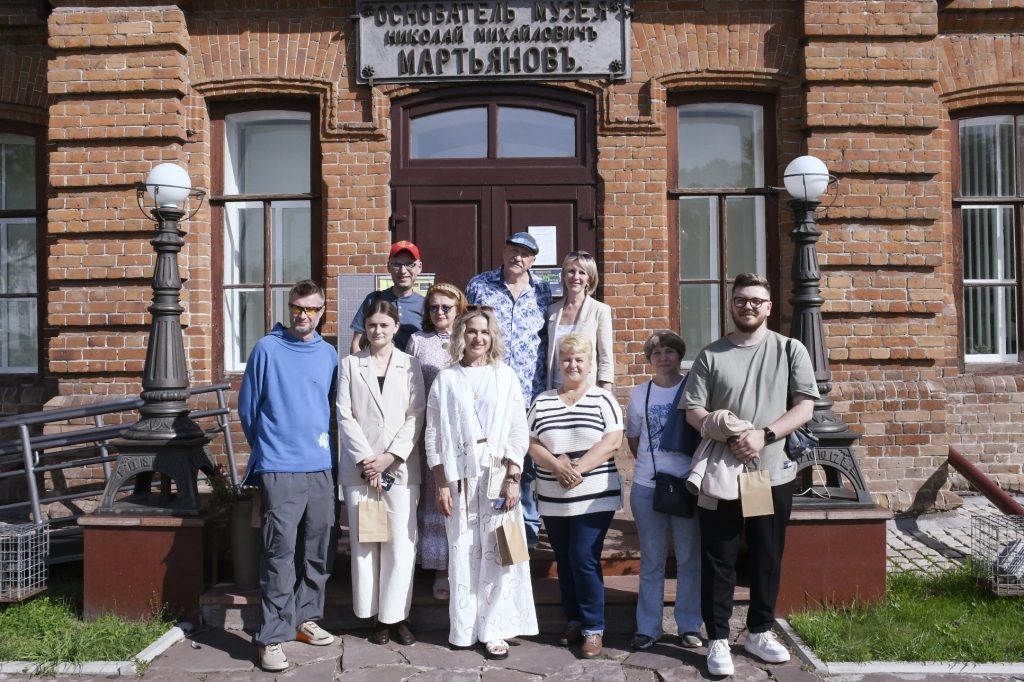 ГОСТИ МАРТЬЯНОВСКОГО МУЗЕЯ