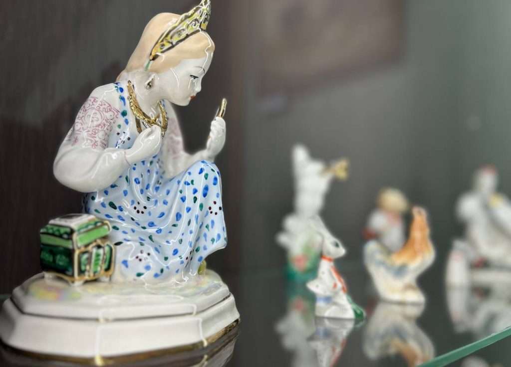 «ХРУПКАЯ ИСТОРИЯ» В МАРТЬЯНОВСКОМ МУЗЕЕ